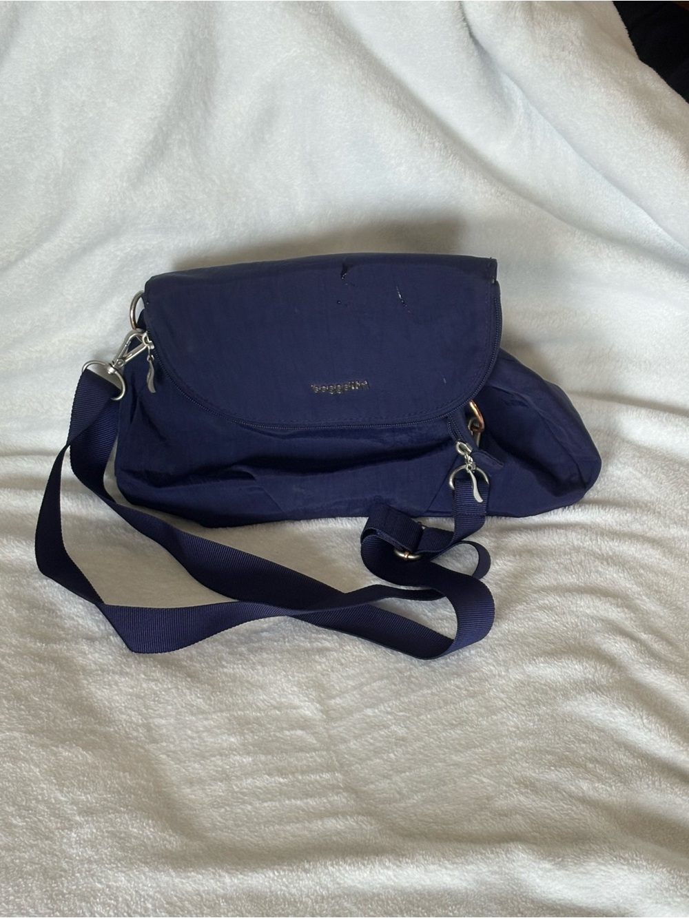 Baggallini Navy Lightweight Crossbody Bag